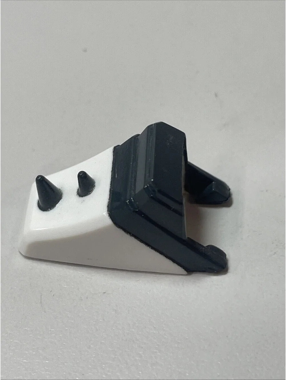 Ronin Warriors Hariel LEFT FOOT GUARD original Playmates accessory weapon part